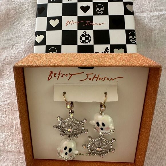 Betsey Johnson Ghost Spider Web Crystal Gothic Dangle Earrings - Picture 3 of 7